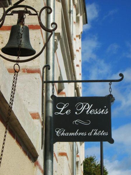 Le Plessis Bbb Bed & Breakfast Blois Exterior photo